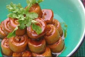 九转大肠 山东济南的传统名菜，鲁菜经典菜肴
